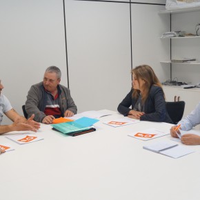 Cidadáns acorda un borrador de regulamento cos vendedores ambulantes