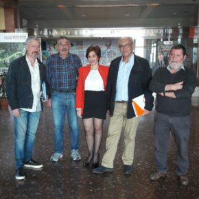 Representantes de Ciudadanos (Cs) Vigo mantienen una reunión con miembros de la Asociación de Veciños, e Centro Cultural e Recreativo de Beade para escuchar las peticiones y necesidades