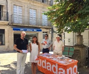 Ciudadanos presenta a los vecinos su proyecto para la comarca de O Carballiño