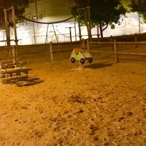 Ciudadanos Santiago pide la instalación de suelo sintético para el parque infantil de Vista Alegre